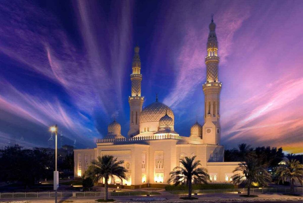 A Mosque Born with Modern Dubai