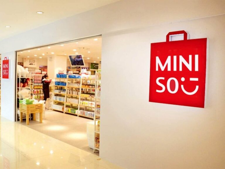 Miniso Dubai Mall